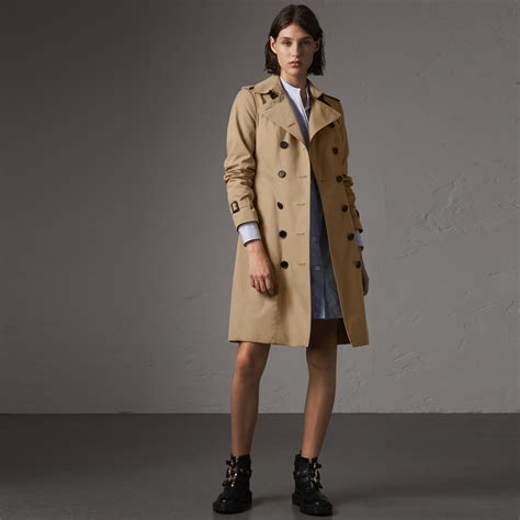 burberry sandringham long honey|authentic Burberry trench coats.